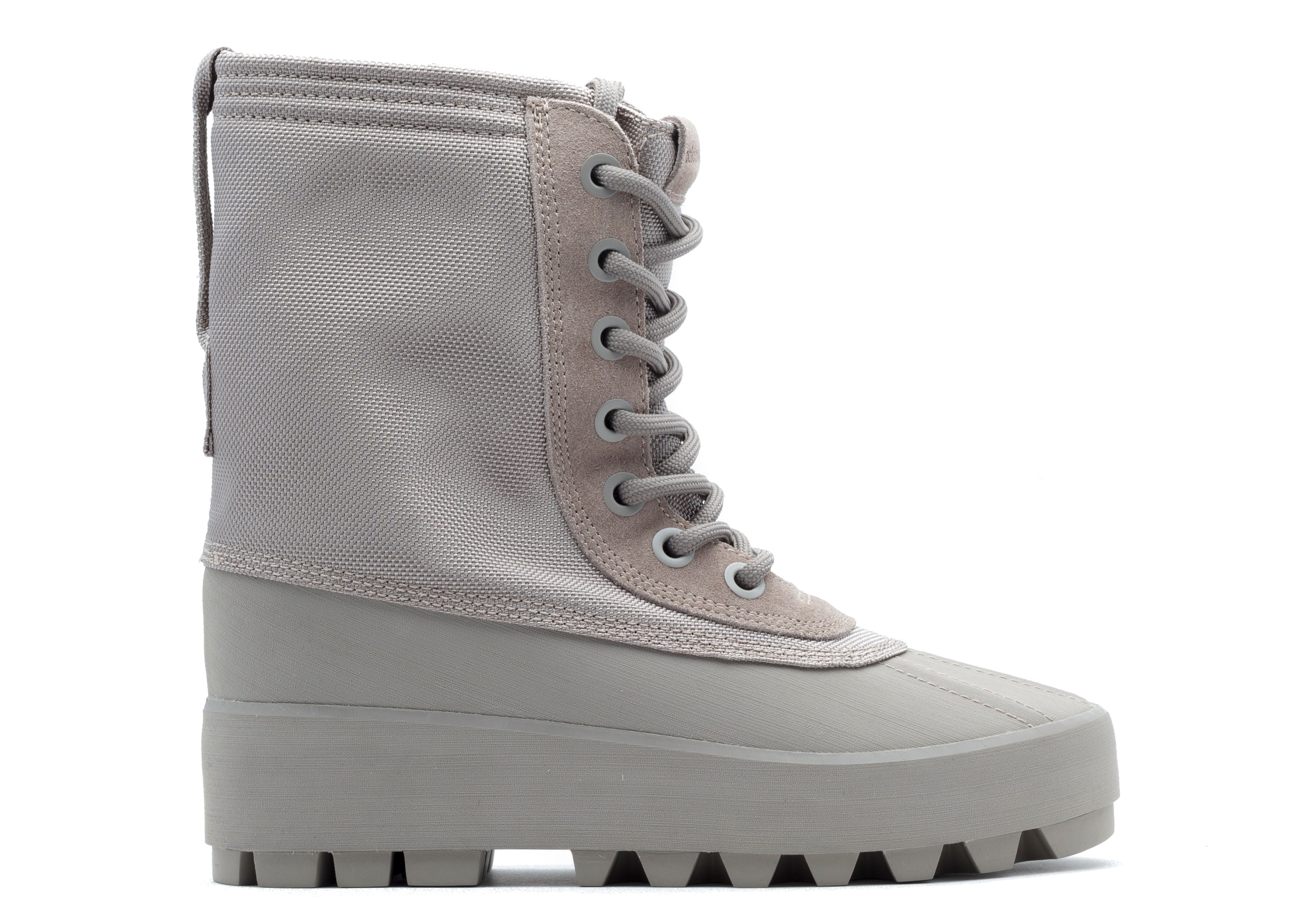 Adidas Yeezy 950 Sneakers Flight Club