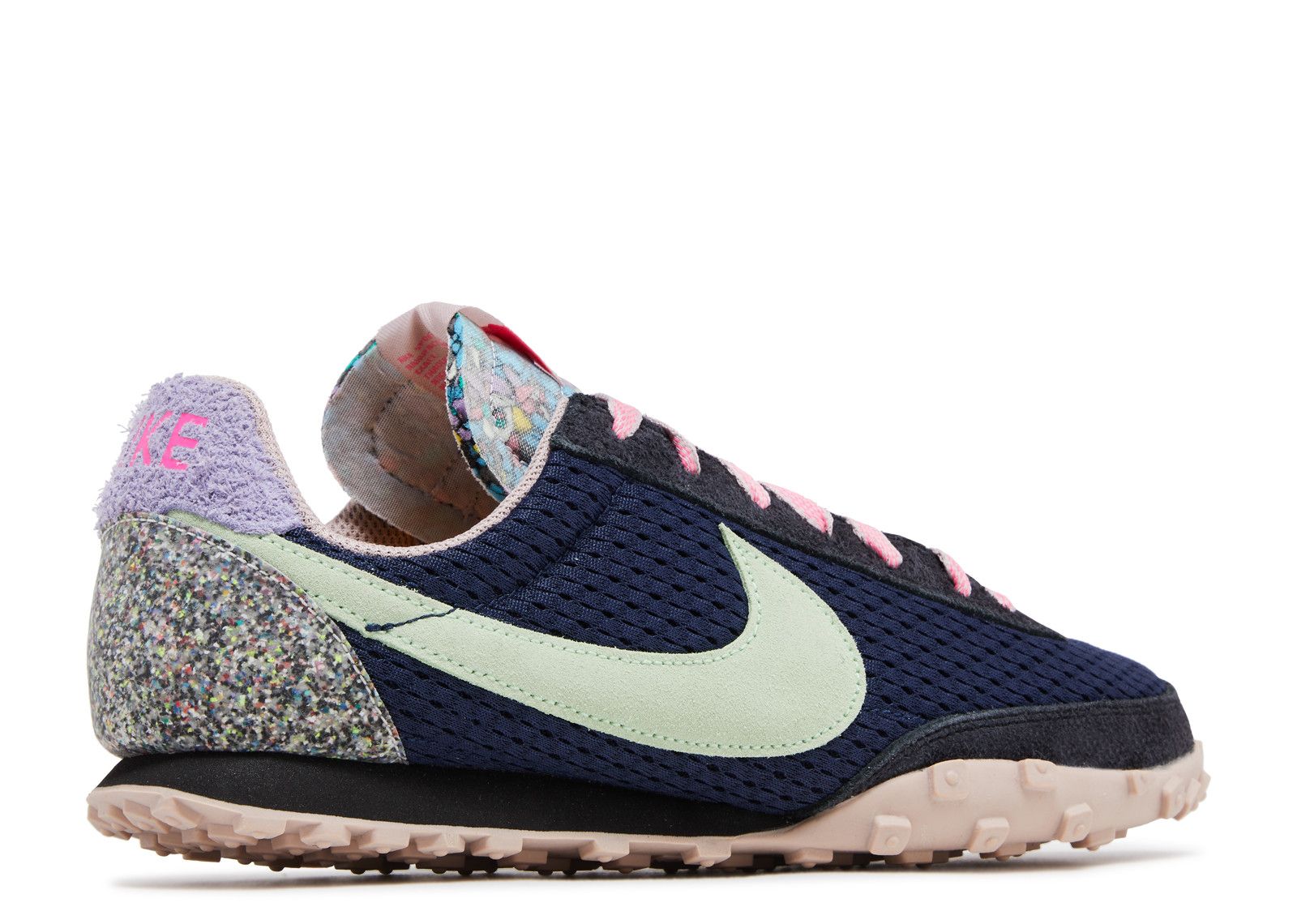 nike sneakers waffle racer