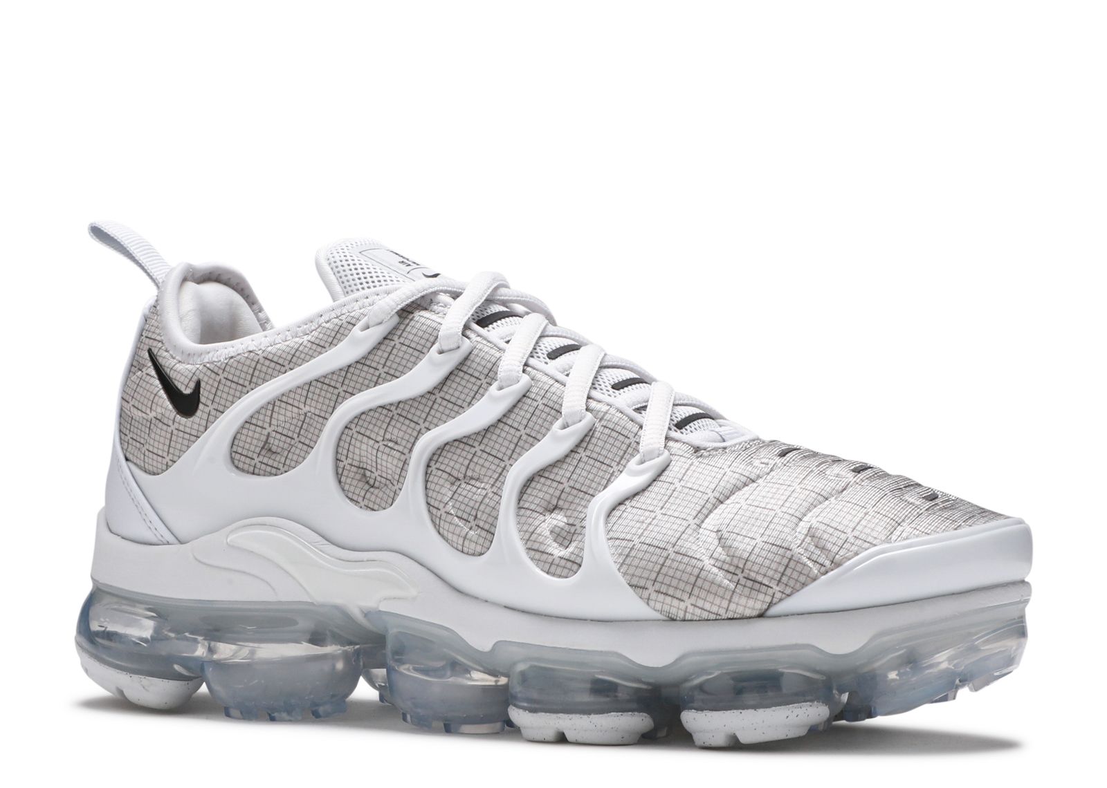 Nike air vapormax plus white and black on sale