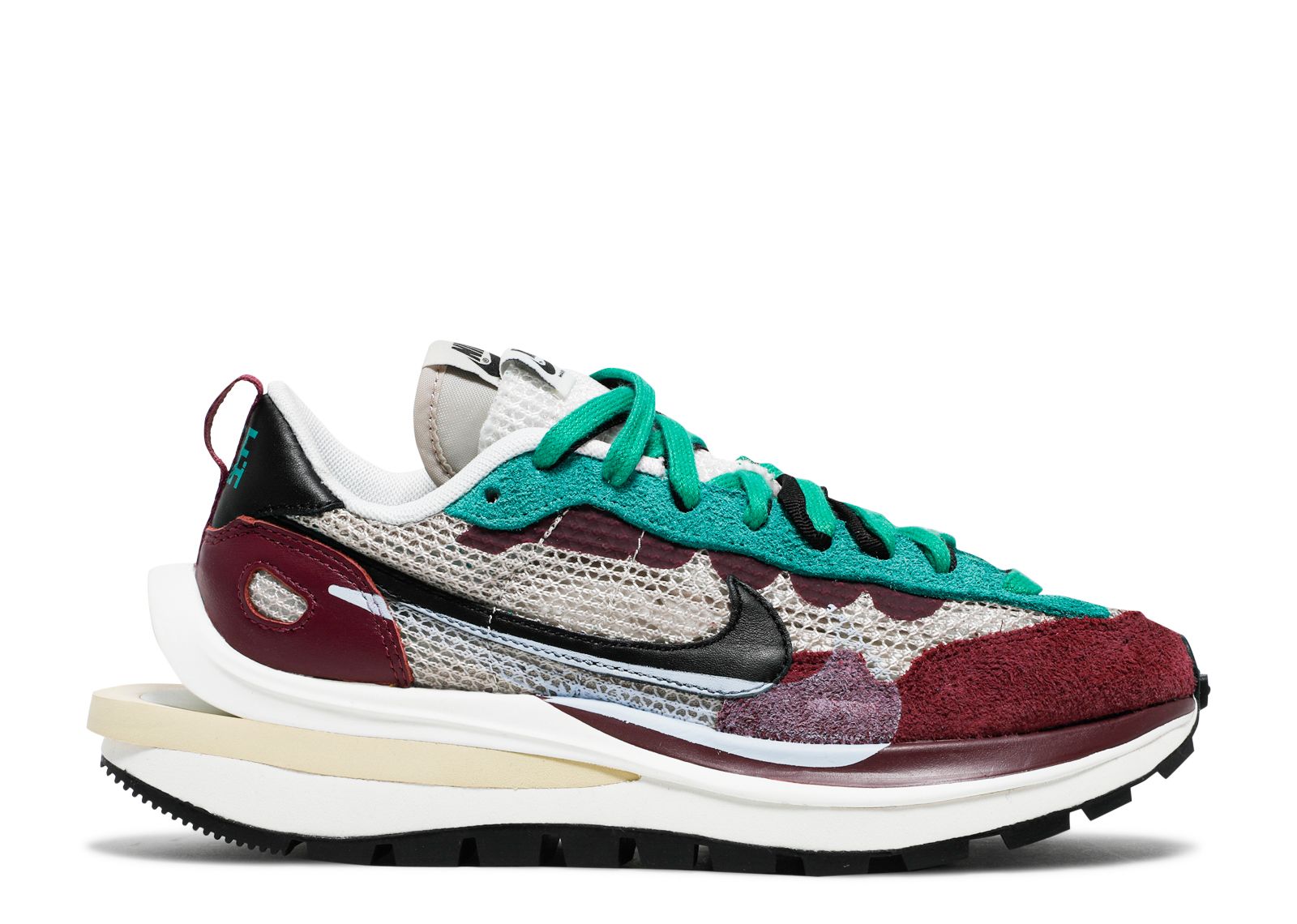 Sacai X VaporWaffle SP 'Villain Red' - Nike - DD3035 200 - string ...