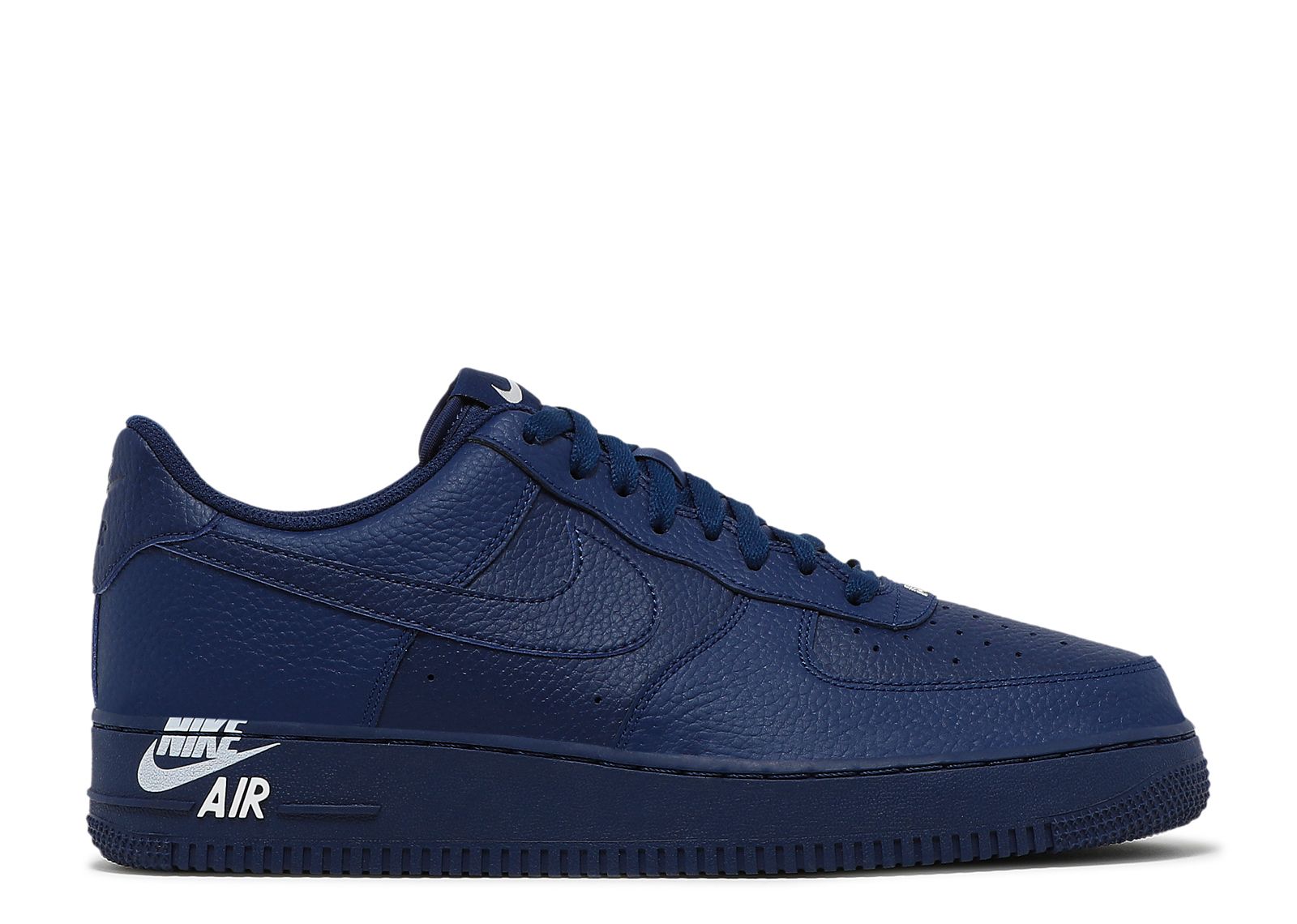 Nike air force 1 07 best sale leather emblem