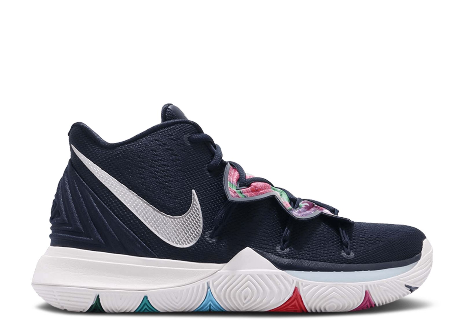 Kyrie 3 shop galaxy colorway