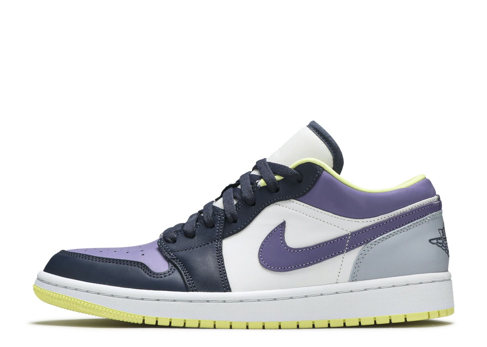 Wmns Jordan 1 Low SE ‘Mismatched – Purple Magenta’