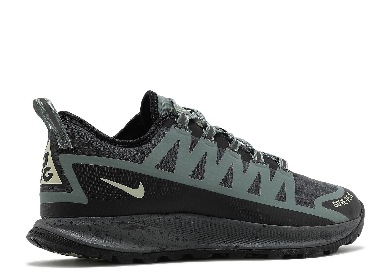 Nike ACG Air Nasu *Gore-Tex* - Asphaltgold