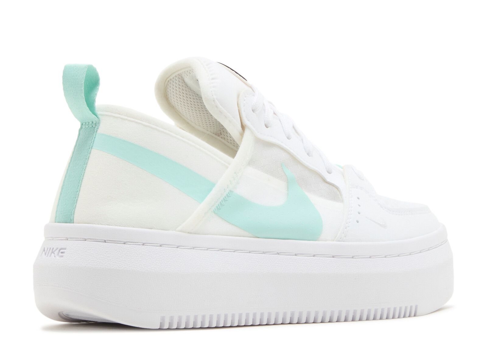 nike wmns court vision alta txt white light dew