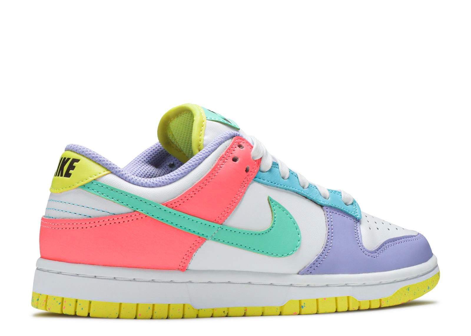 women's nike dunk low se candy