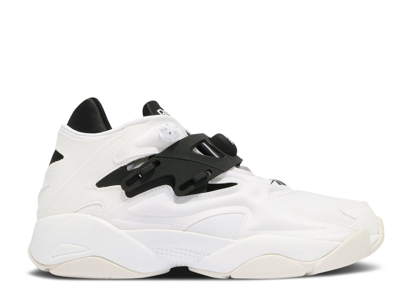 Pump Court 'White Black'