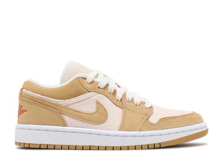 Chaussures et baskets femme Nike W Dunk Low LX Celestial Gold/ Wheat  Gold-Sail