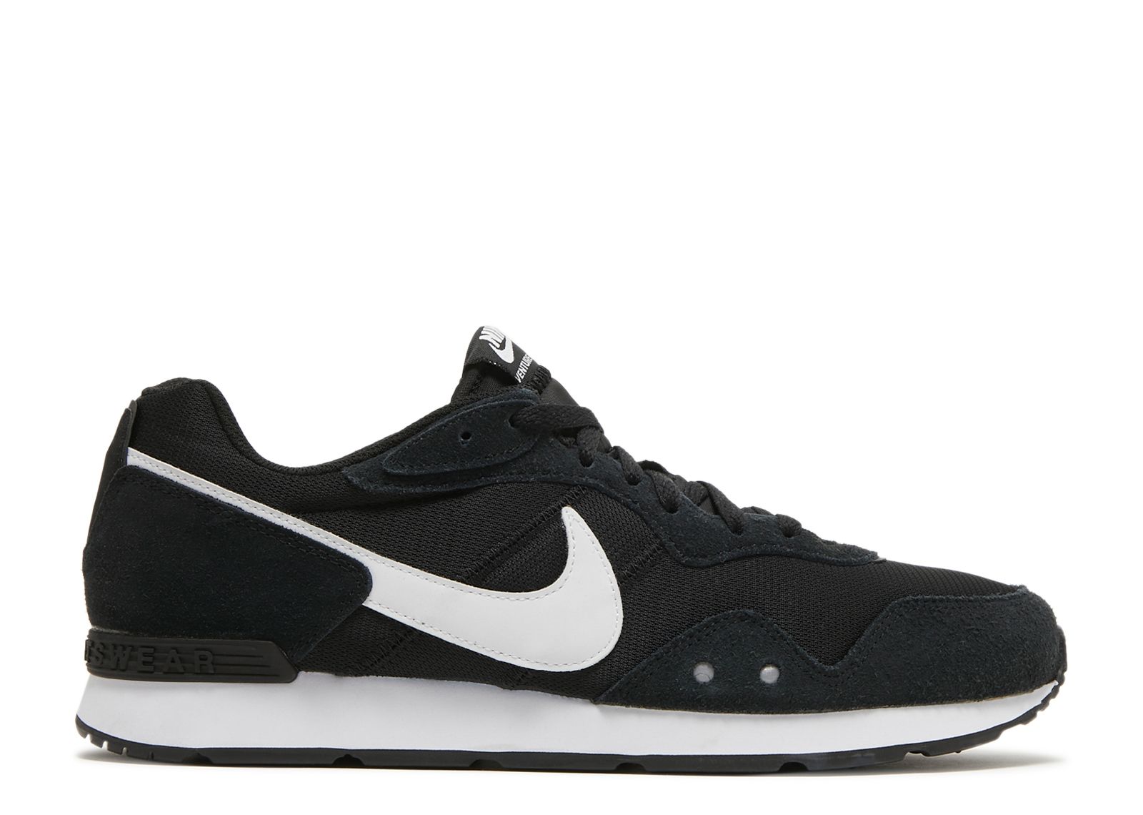 Nike Venture Runner Black on sale Mens Shoes