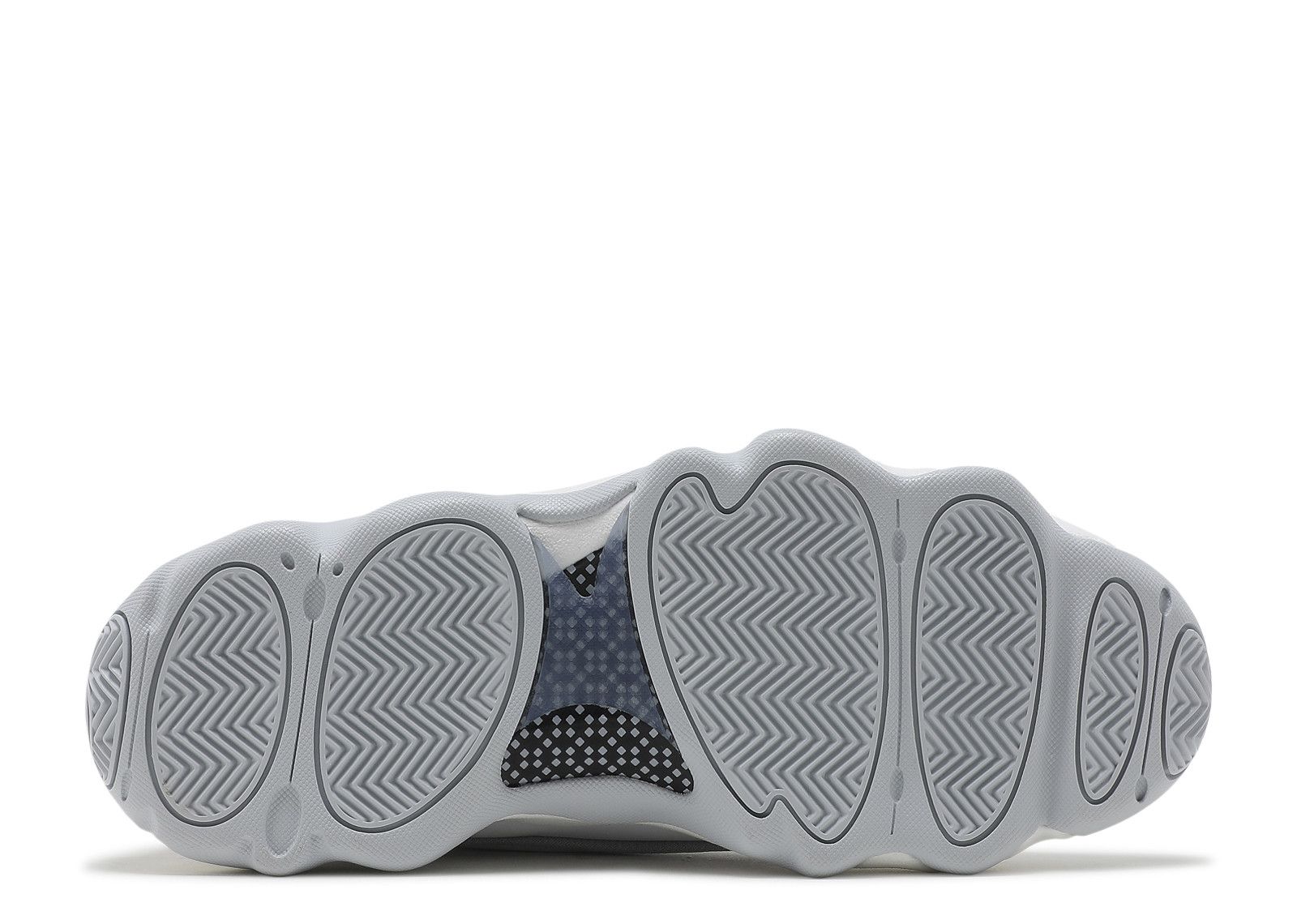 Jordan Pro Strong ‘White Metallic Platinum’