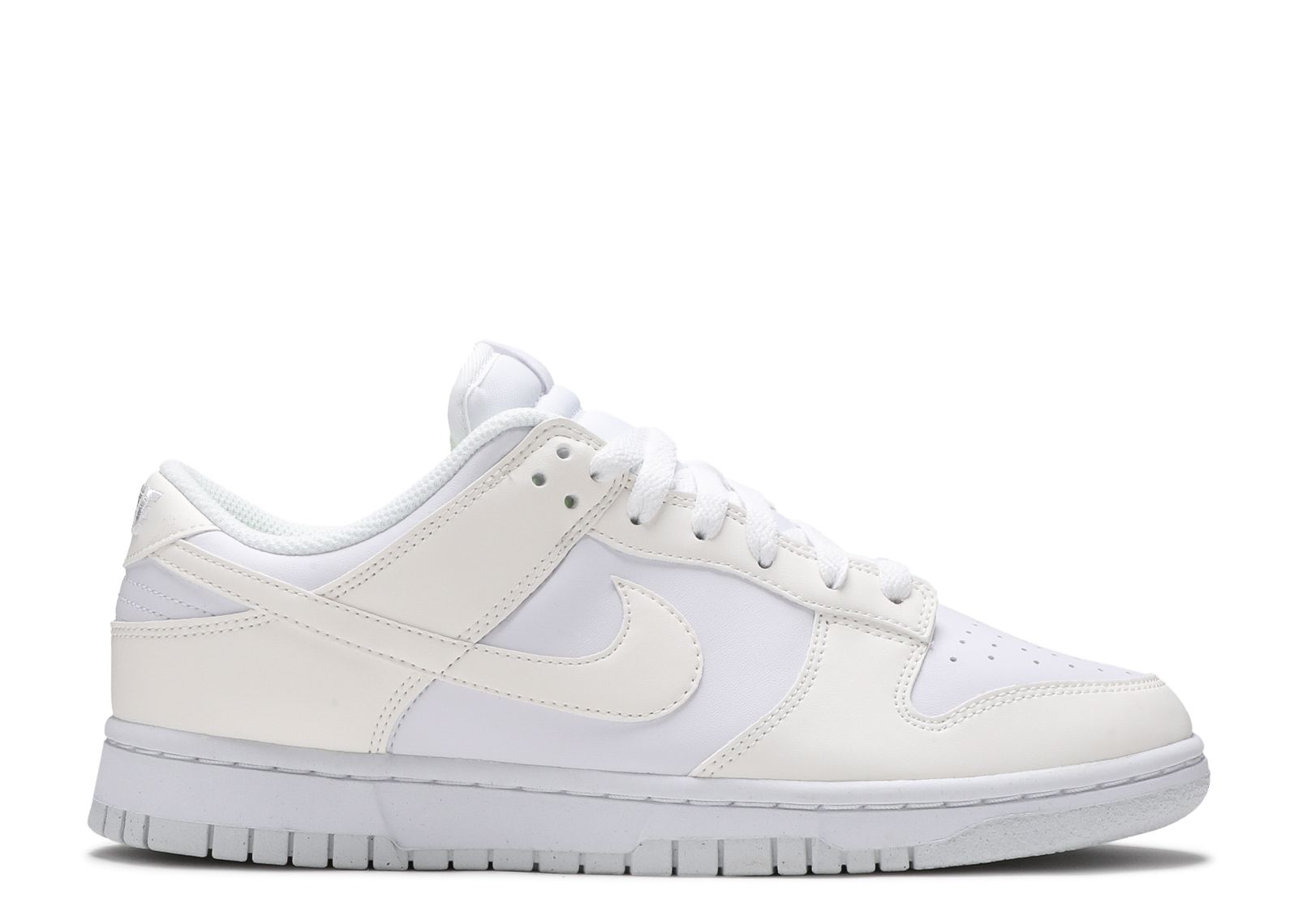 nike sail dunk low