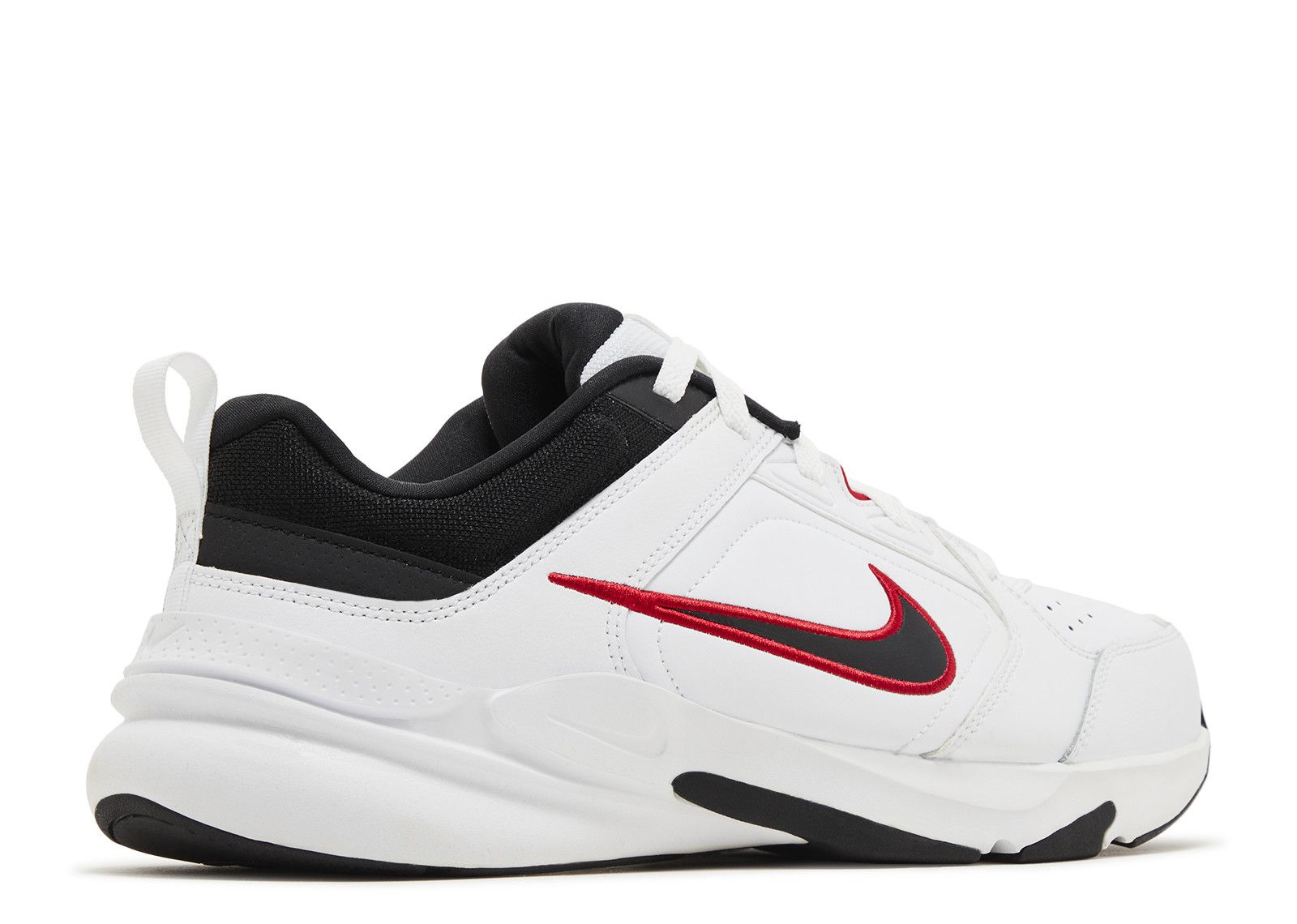 Defy All Day 4E Wide 'White University Red' - Nike - DM7564