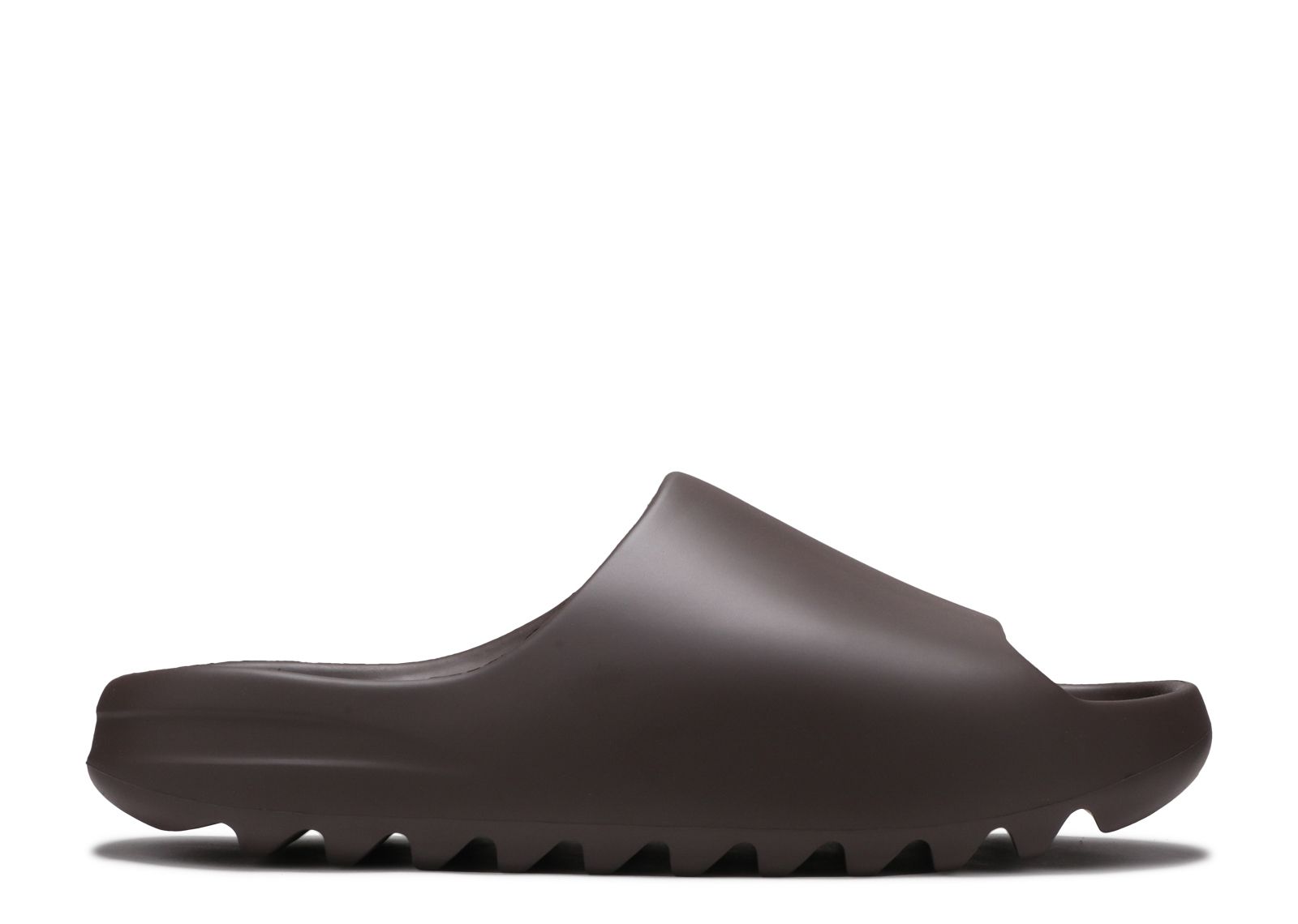 Yeezy Slides 'Soot' 2021 - Adidas - GX6141 - soot/soot/soot | Flight Club