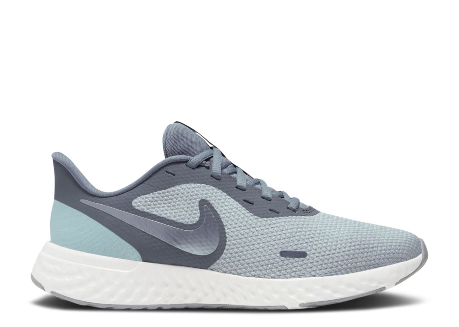 macys nike revolution 5