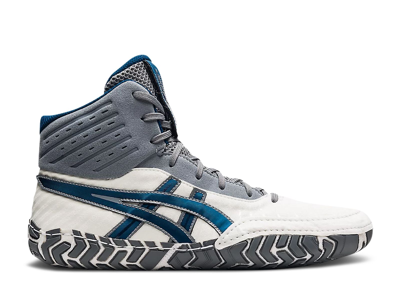 Aggressor 4 'White Mako Blue'