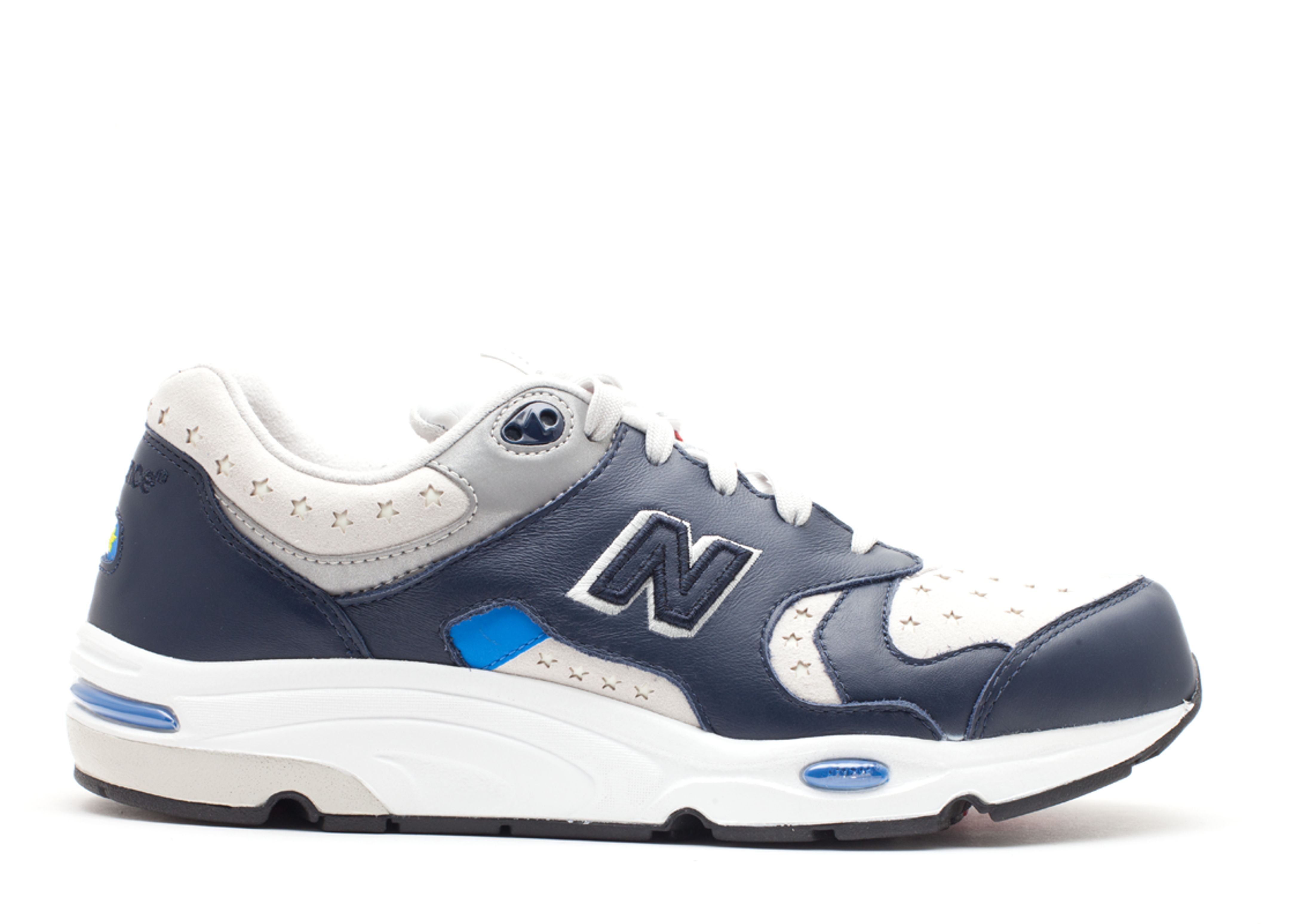 New Balance 1700 Sneakers | Flight Club