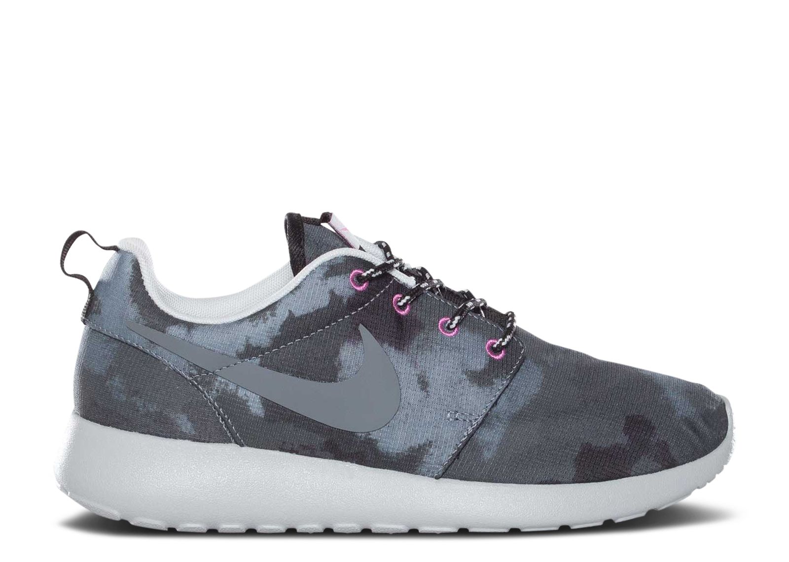 Nike Roshe Run Sneakers Flight Club