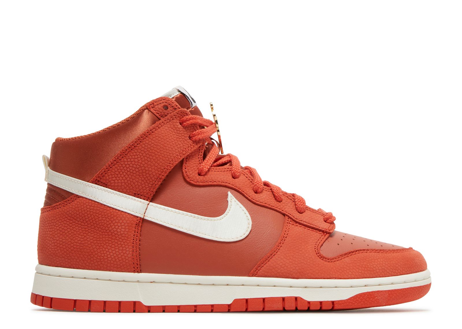 Dunk High SE 