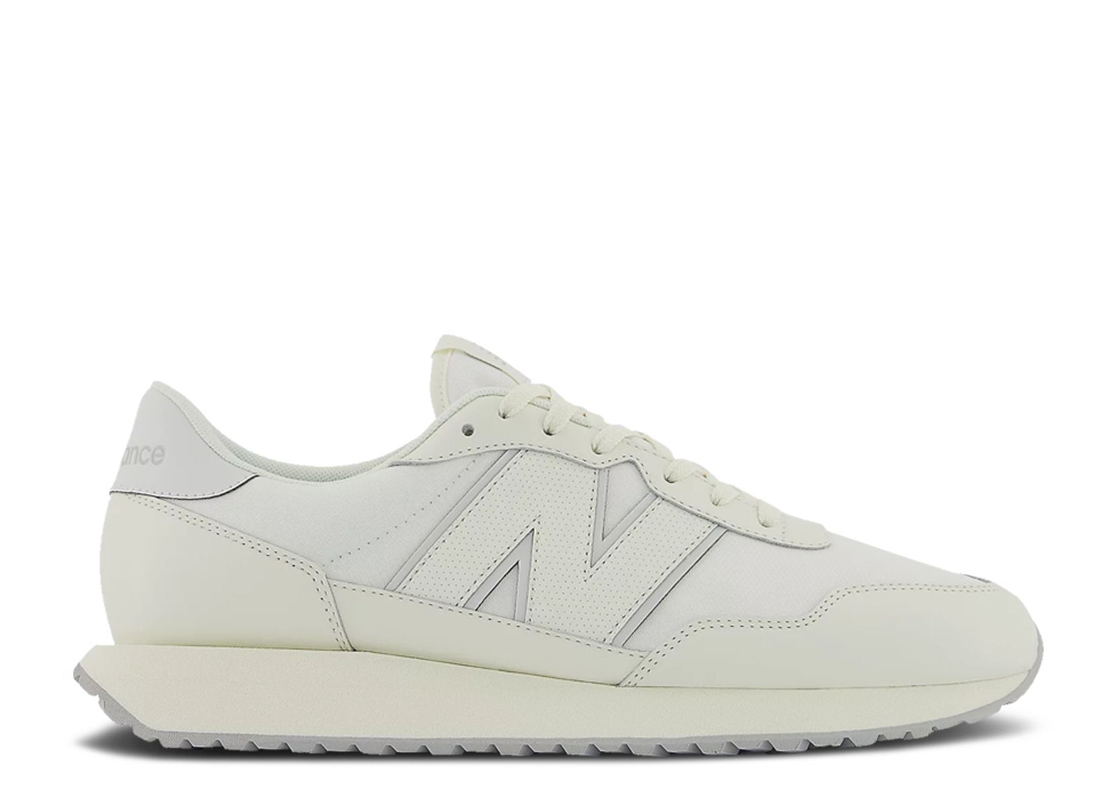 New Balance ニューバランス スニーカー MS237WP ホワイト New Balance ニューバランス スニーカー 237 MS237WP WHITE