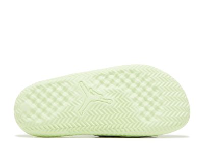 Luka Doncic x Jordan Play Slide 'Multi Glow'