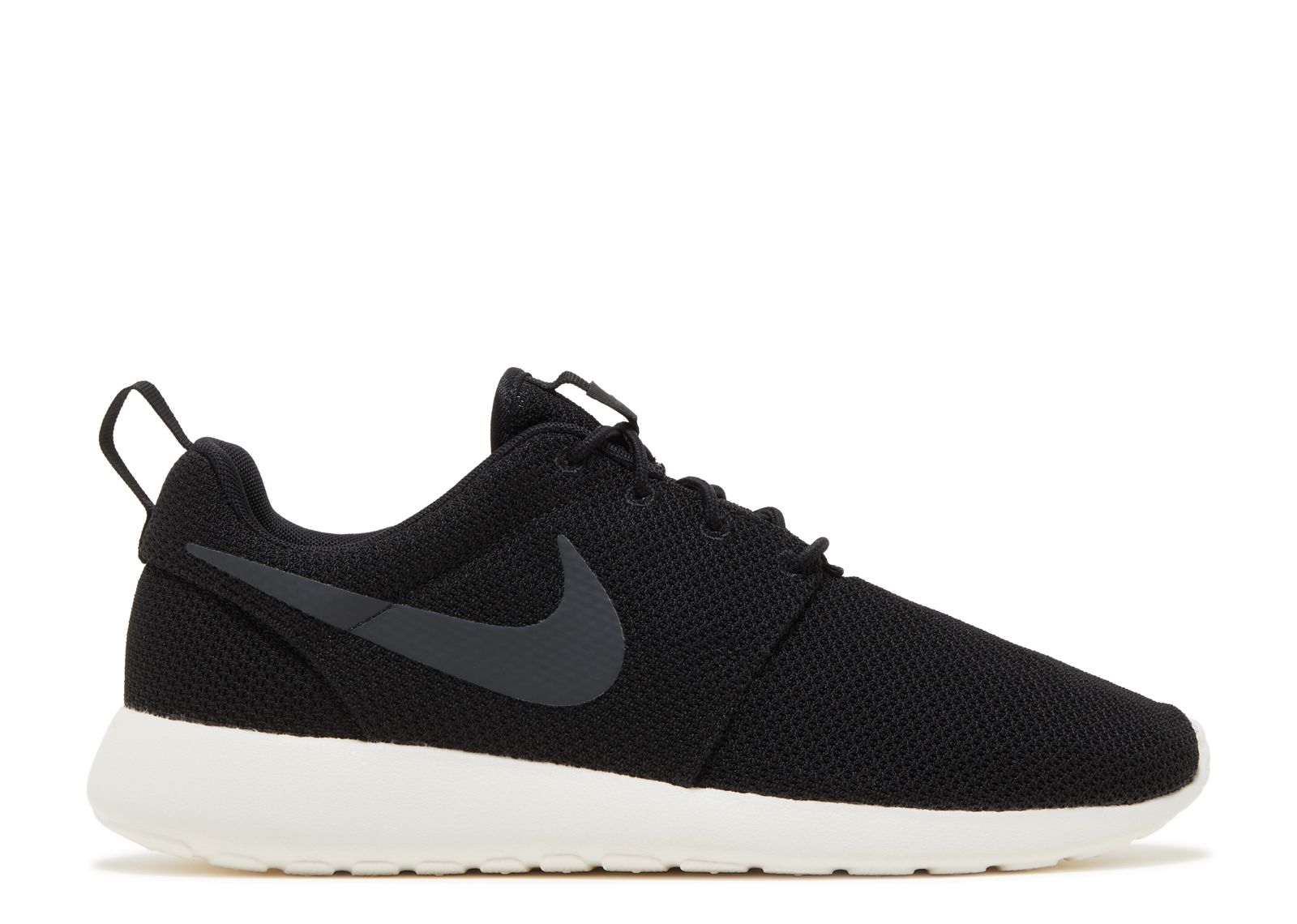 Nike roshe men on sale black and white