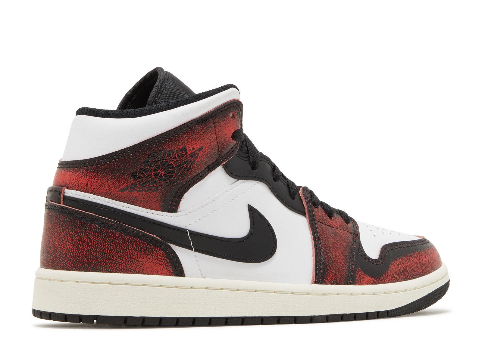 Jordan 1 Mid SE ‘Wear-Away’