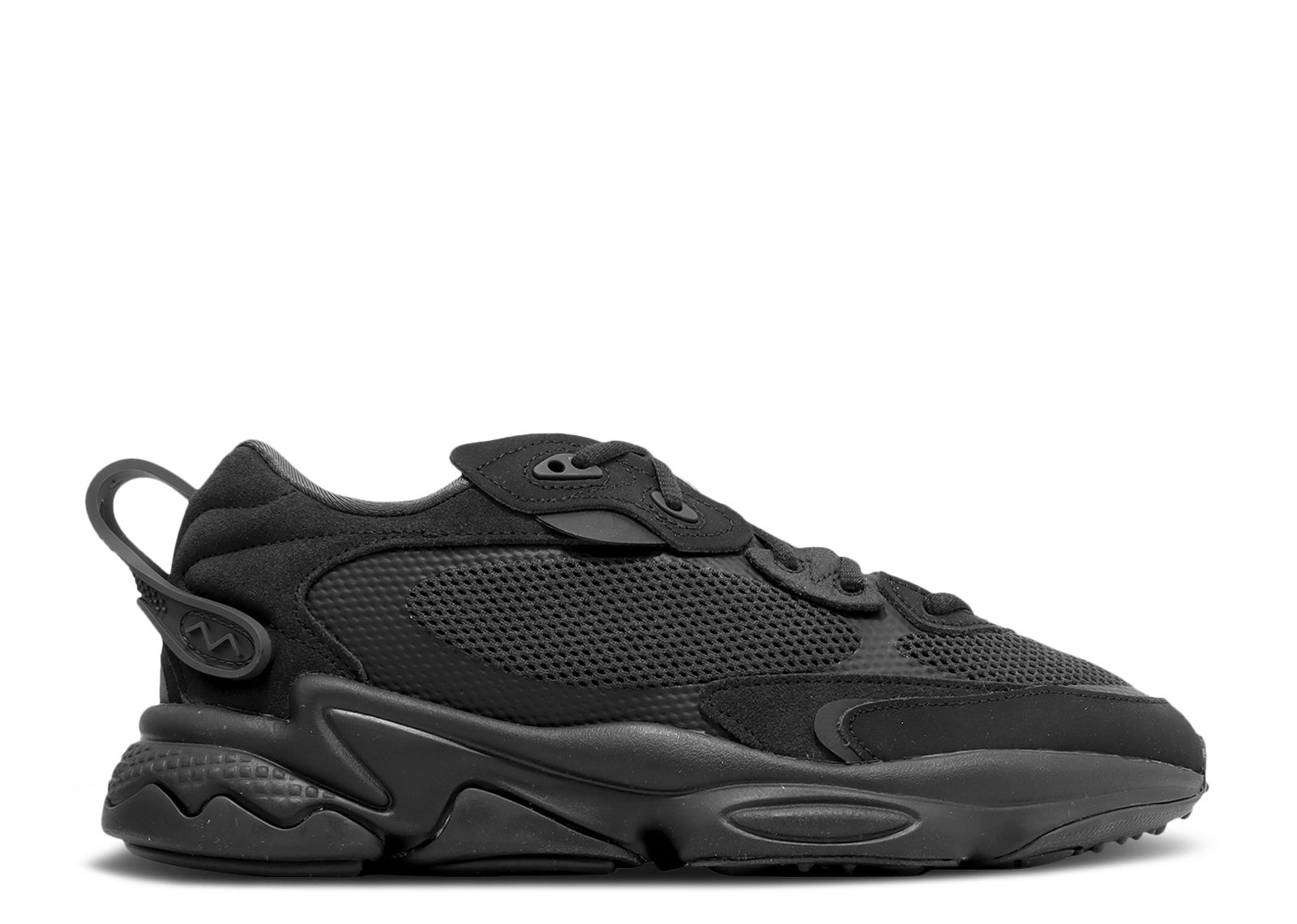 Yeezy 500 deals core black