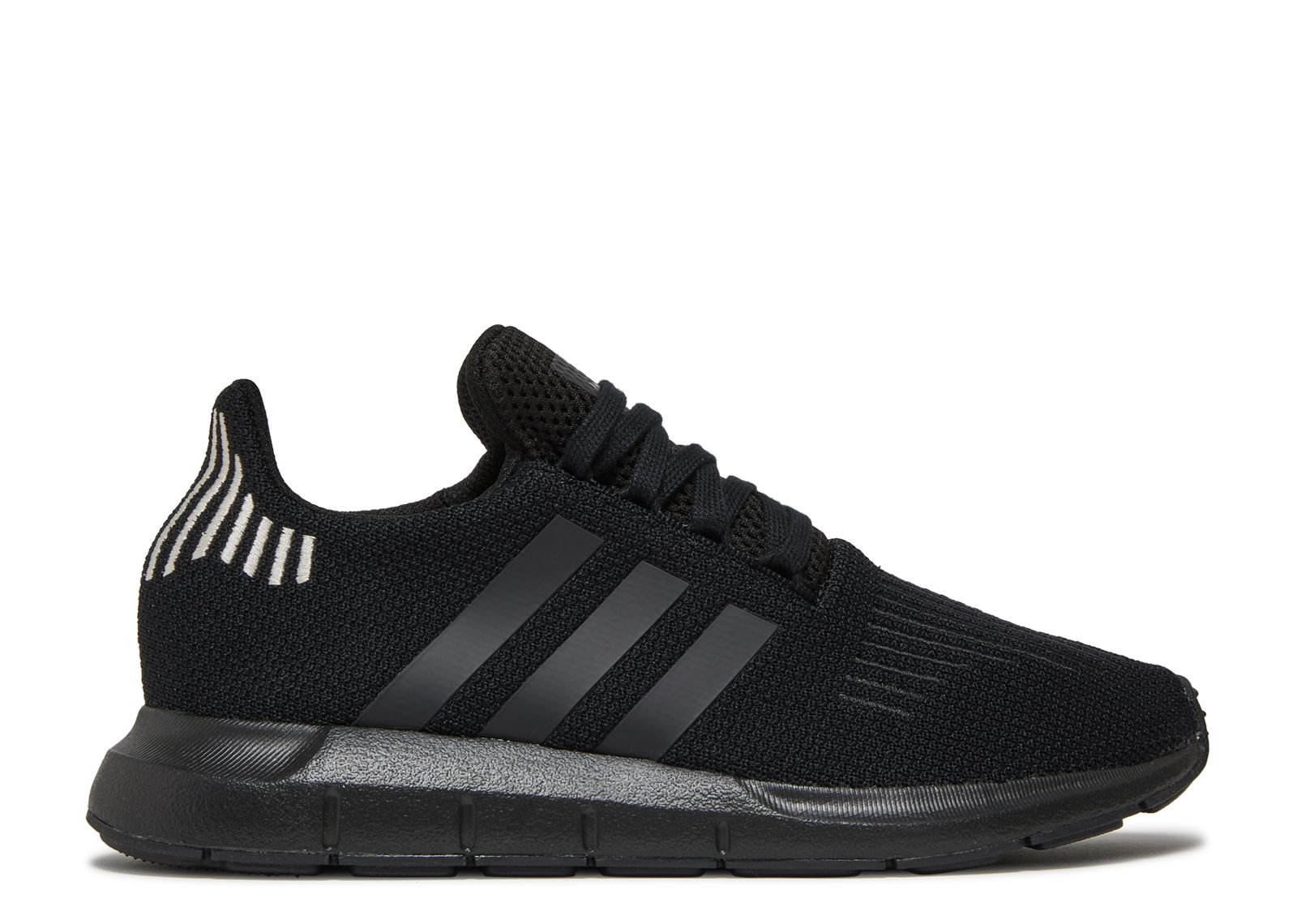 Adidas swift triple on sale black