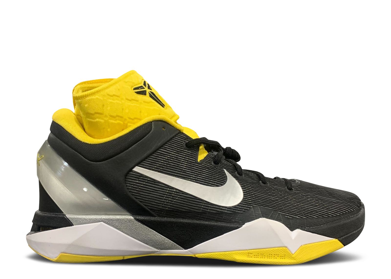 Nike Kobe 7 スニーカー | Flight Club Japan