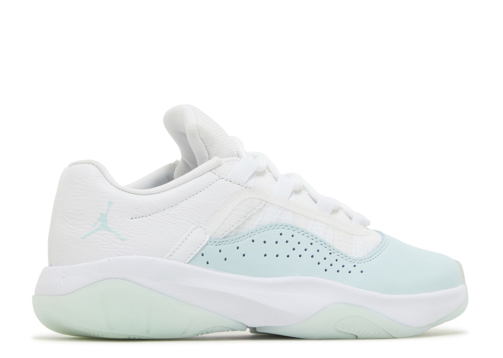 Wmns Jordan 11 CMFT Low ‘Igloo’