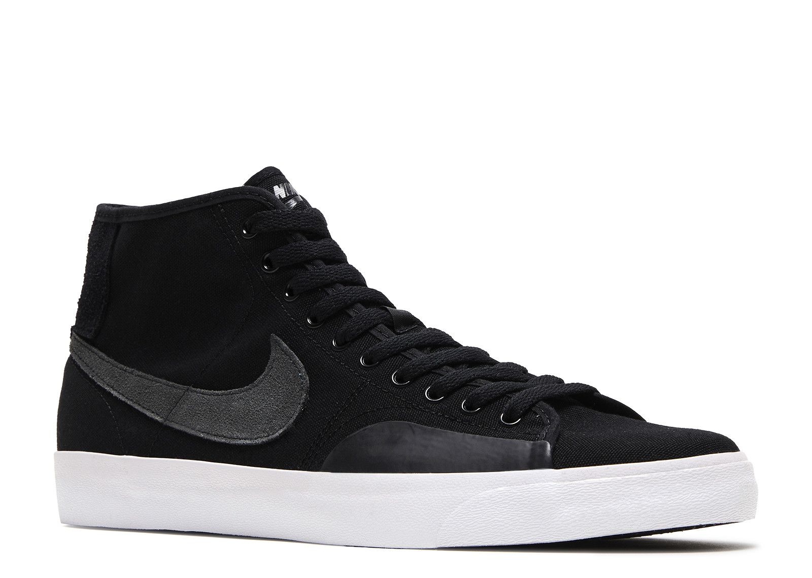 Blazer Court Mid Premium SB  display picture 1