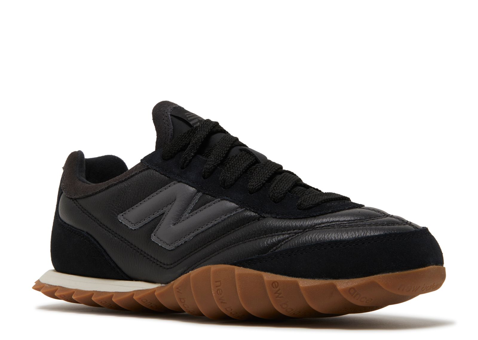 【New Balance】MT10L ブラック 黒色 ローテク New Balance ニューバランス スニーカー 幅広 メンズ DynaSoft