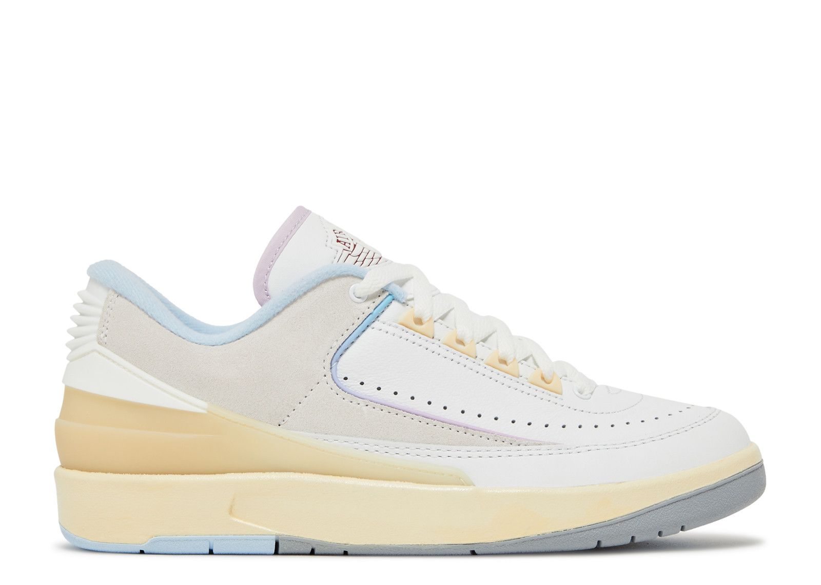 Wmns Jordan 2 Low 'Look, Up in the Air'