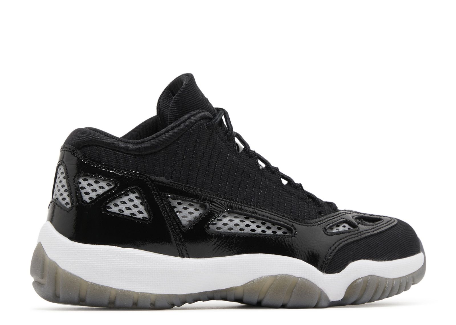 Jordan 11 Retro Low IE ‘Black White’