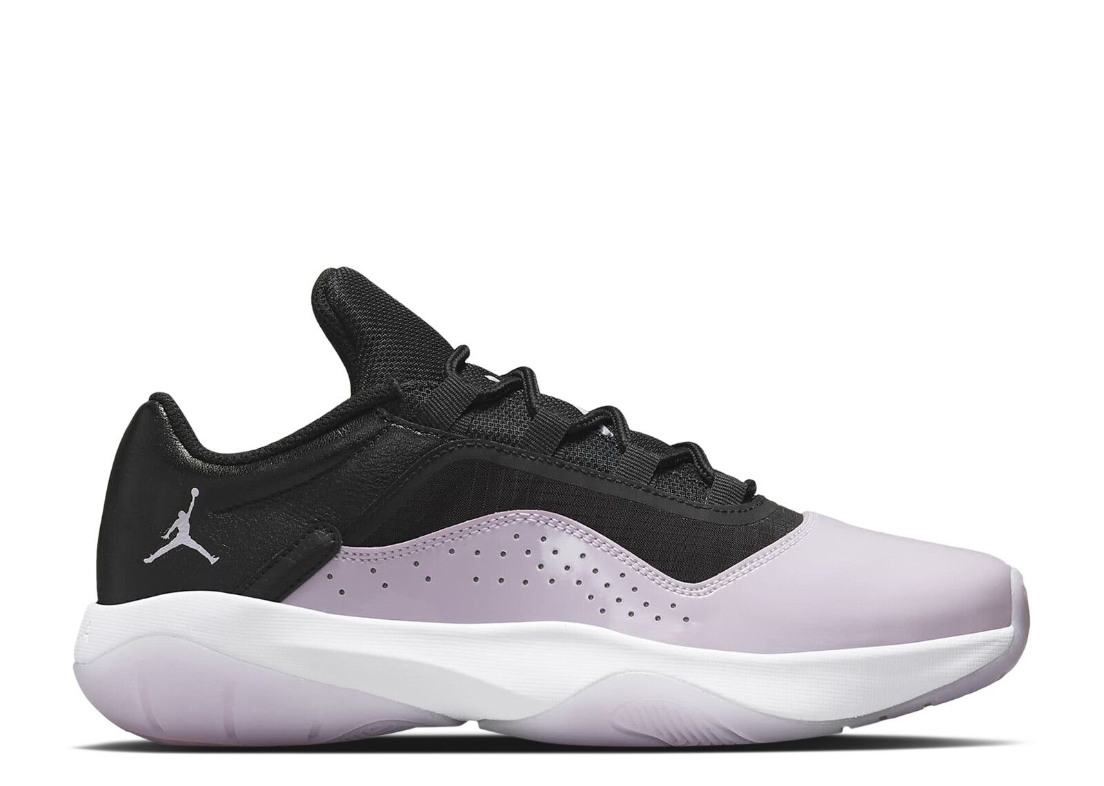 Wmns Jordan 11 CMFT Low 'Black Iced Lilac'
