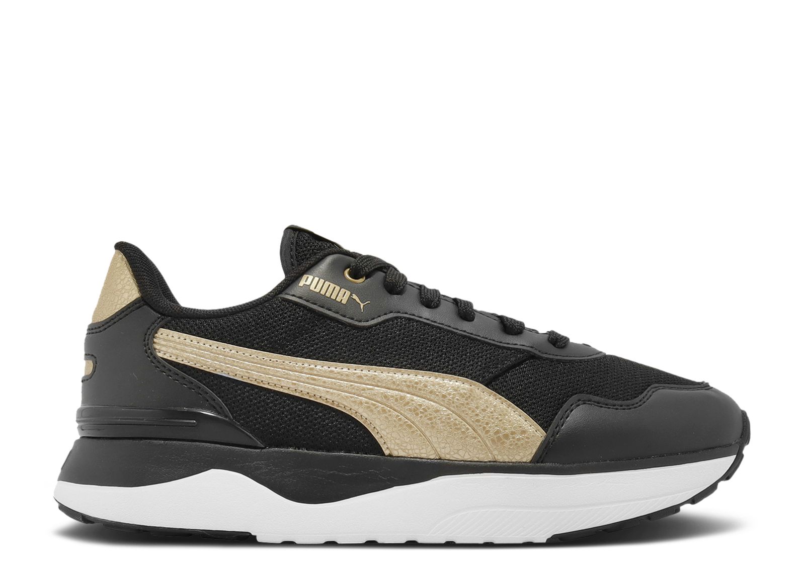 Wmns R78 Voyage 'Distressed - Black Team Gold'