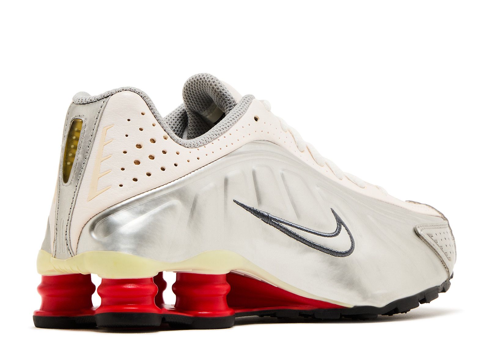 nike shox r4 silver red