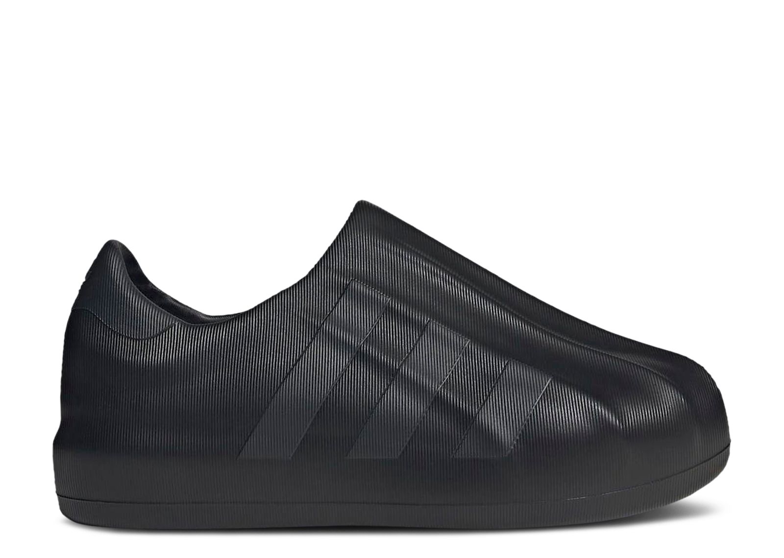 Adidas triple hot sale black laceless