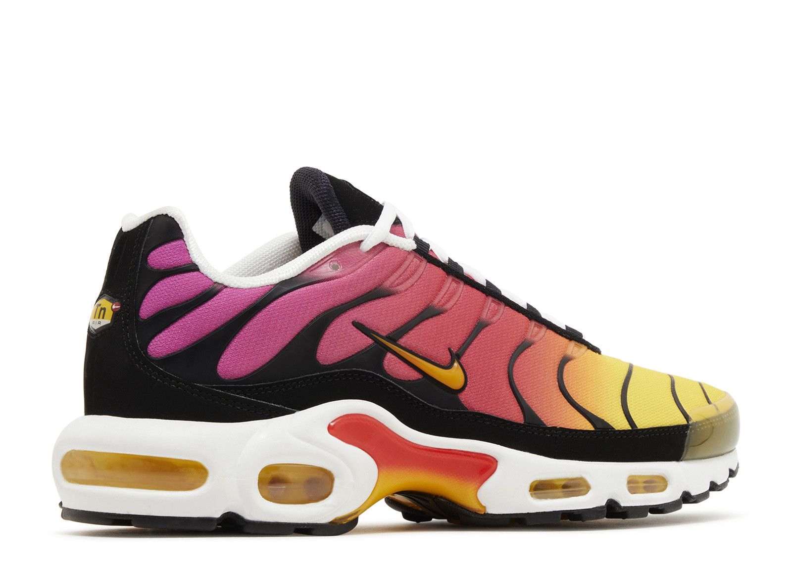 Air Max Plus OG Gold Raspberry Red Nike DX0755 600 varsity red raspberry red black gold Flight Club