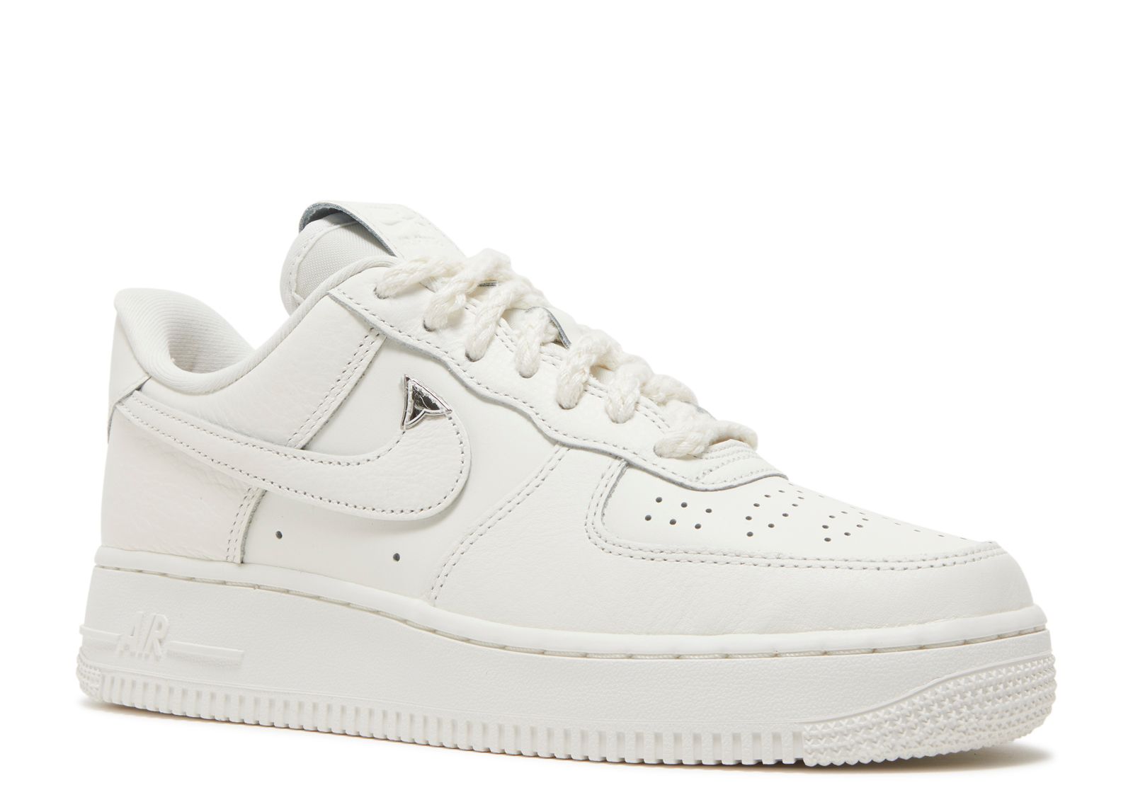 Nike Air Force 1 '07 LV8 Sail/Sail-Metallic Silver-Tawny / 5.5 / FJ4559-133