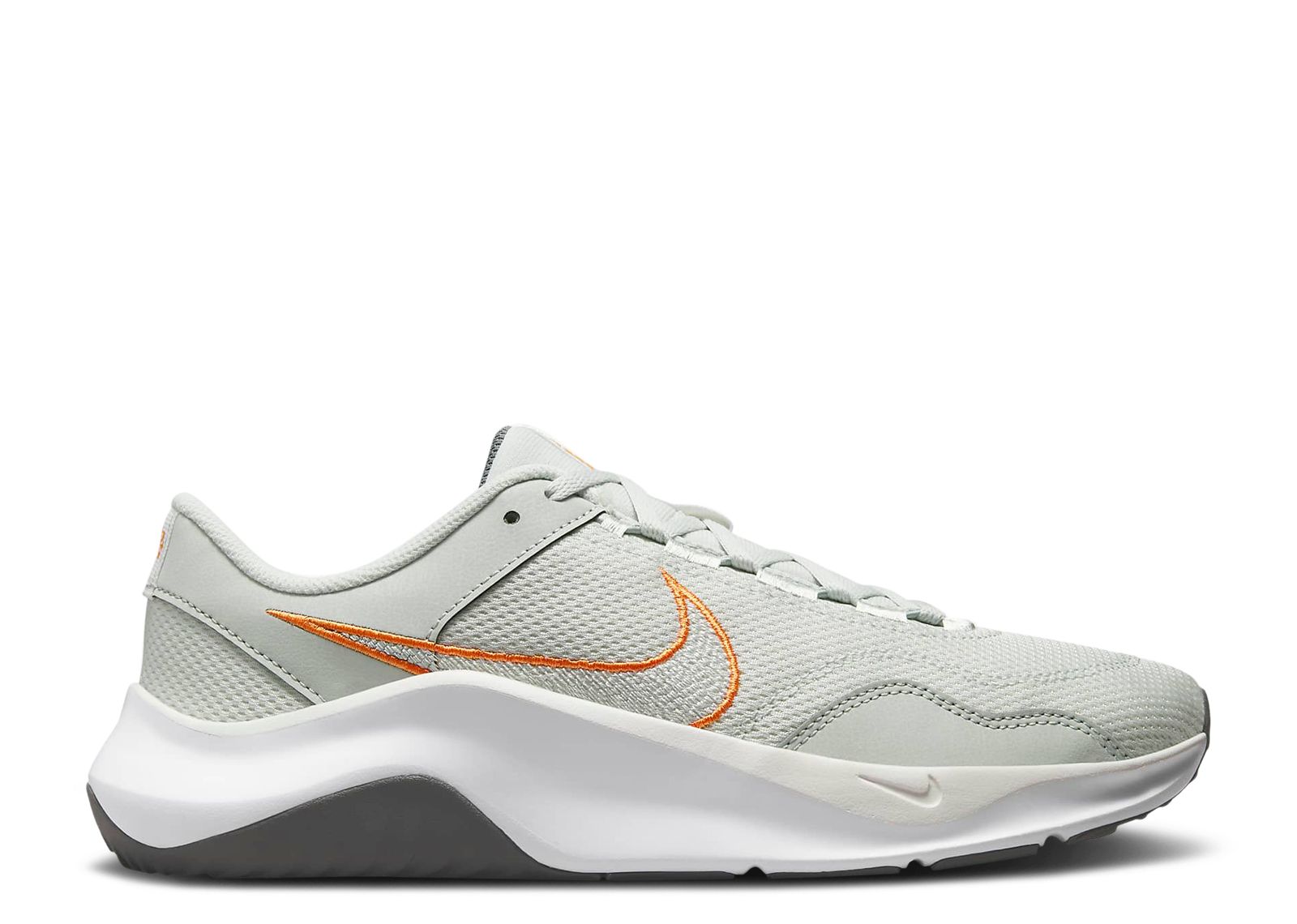 Nike Legend Essential 3 Next Nature Silver Men\'s 13 Training Shoes DM1120-008 Men main image 4
