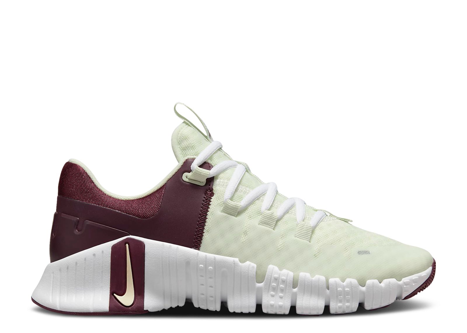 Wmns Free Metcon 5 'Sea Glass Burgundy Crush' - Nike - FN7099 020 - sea ...