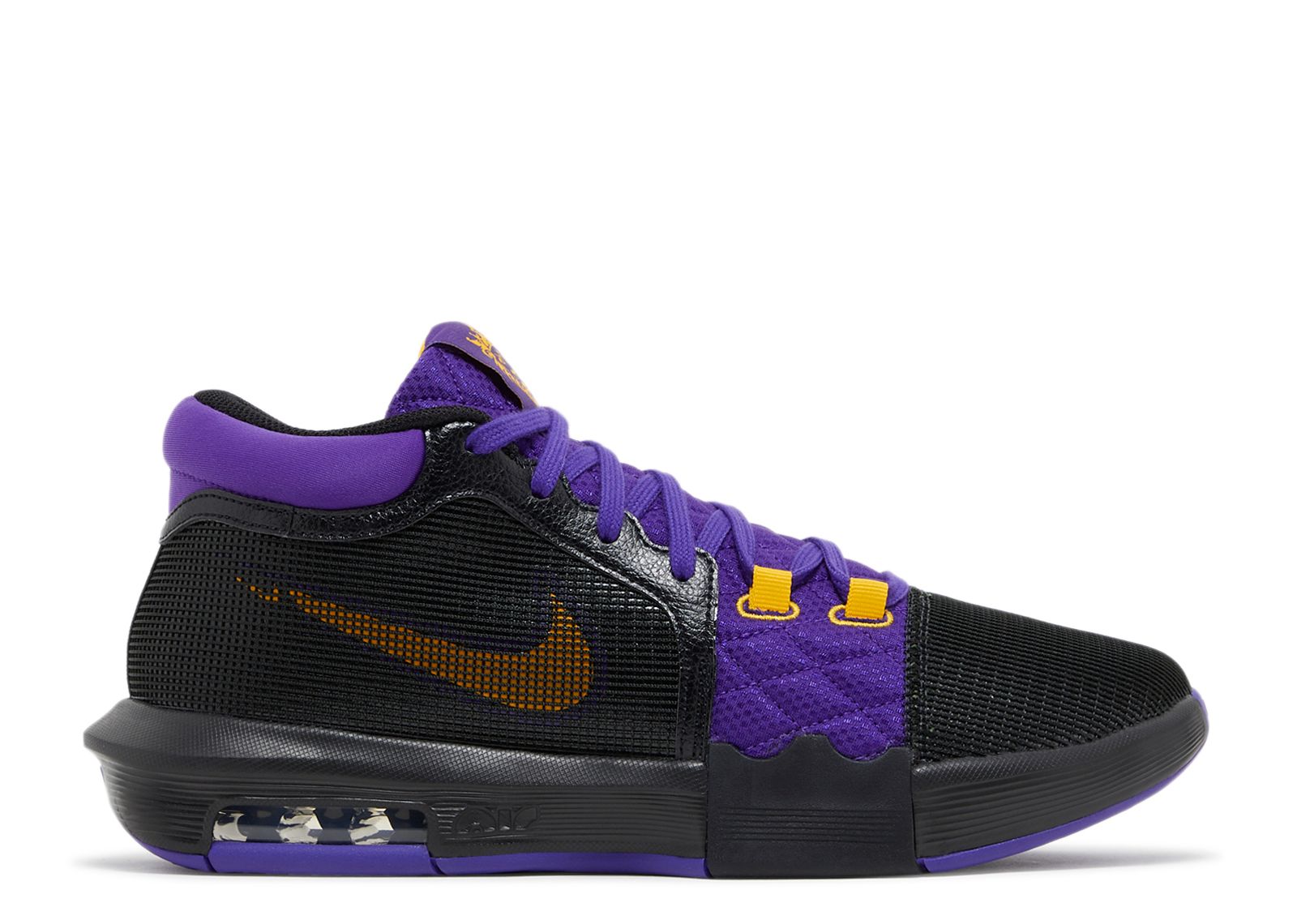 Store NEW Nike LeBron Witness Sneakers