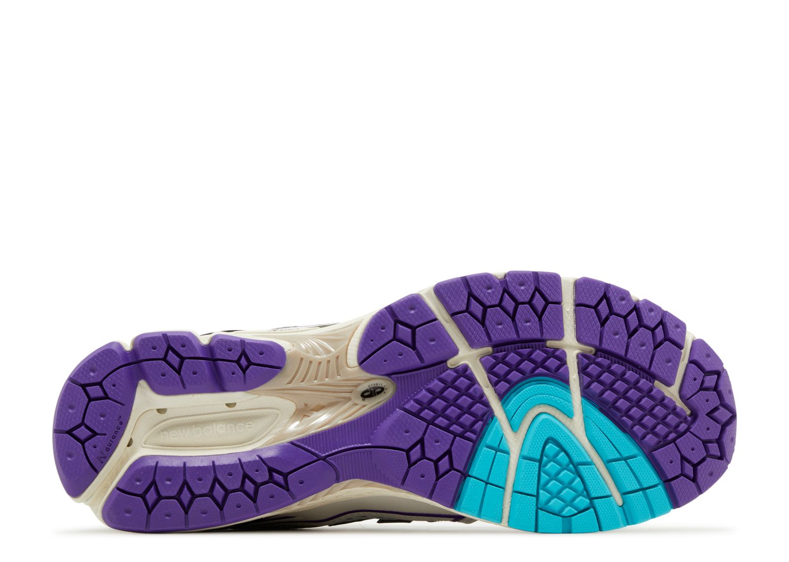 New Balance 1906R  display picture 3