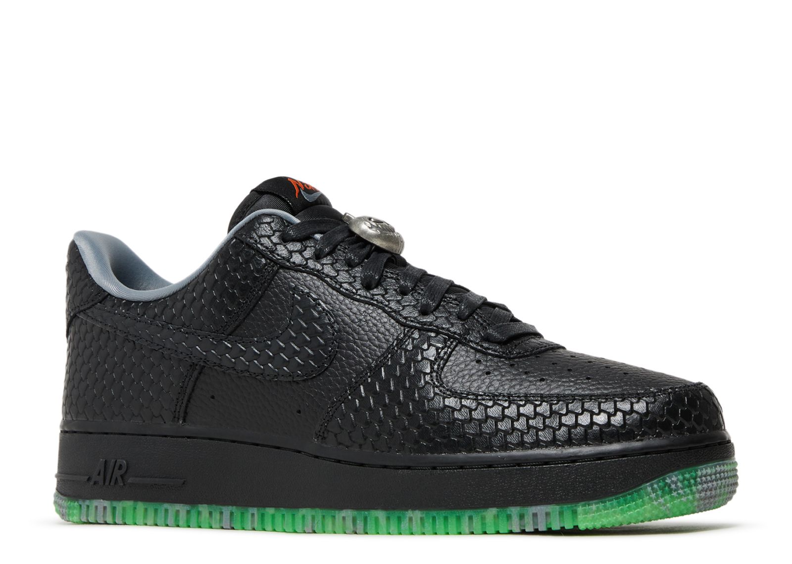 Nike Air Force 1 Black/Green Strike Release, Drops