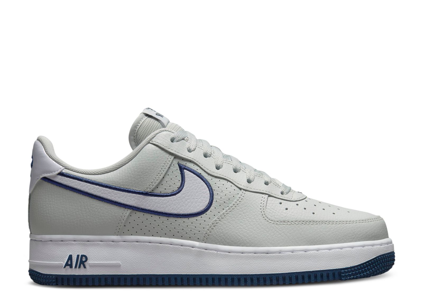 Air Force '07 'Embroidered Swoosh Photon Dust Navy' Nike