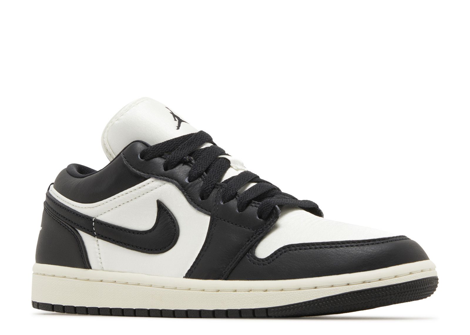 Wmns Jordan 1 Low SE ‘Vintage Panda’