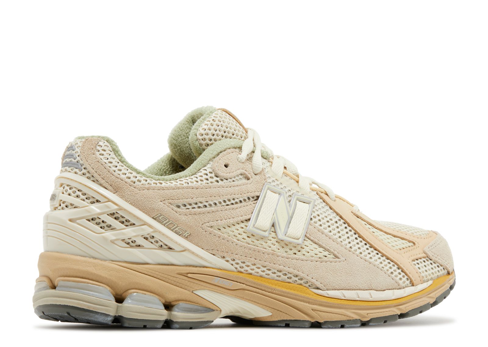 AURALEE X 1906R 'Bone White' - New Balance - M1906RAU - bone white