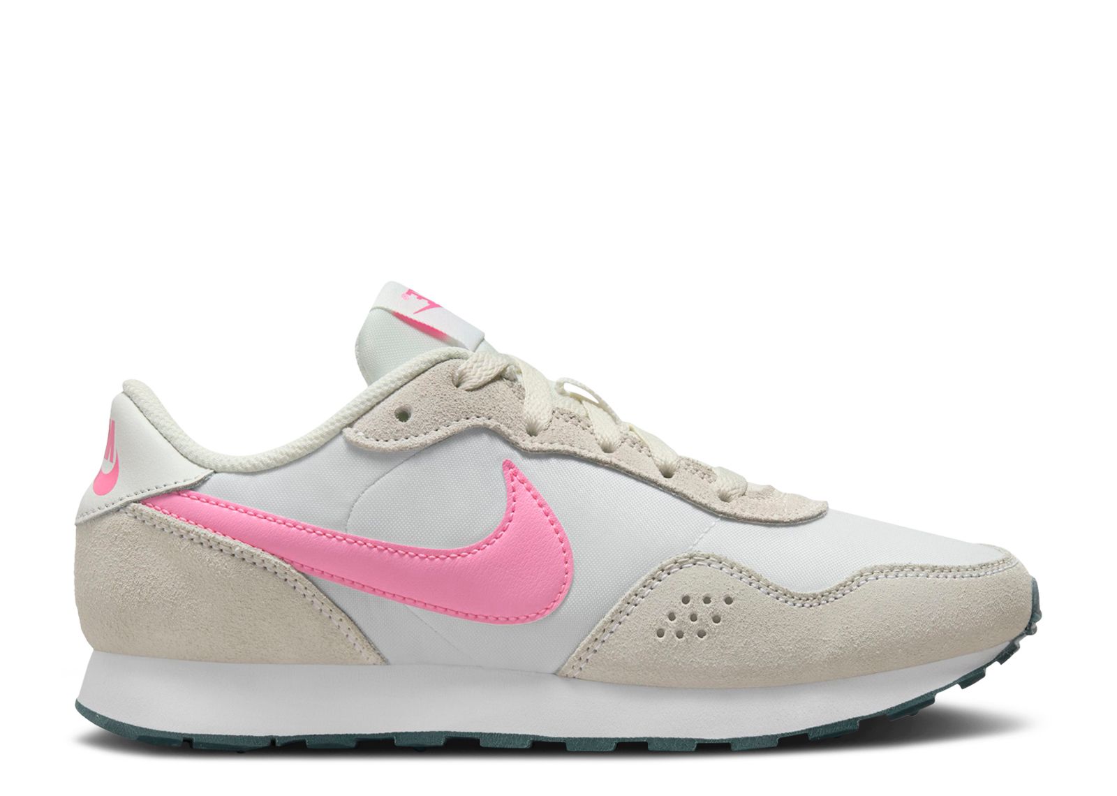 MD Valiant GS \'White Pink Spell\' - Nike - CN8558 111 - summit white/white/geode  teal/pink spell | Flight Club | Sneaker low