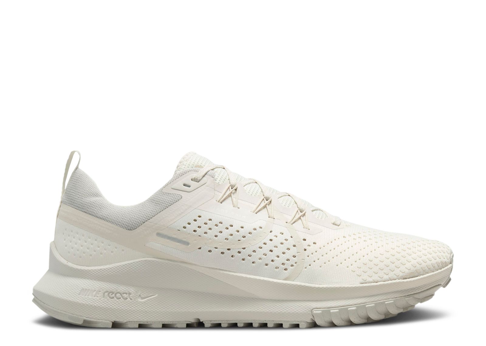 React Pegasus Trail 4 